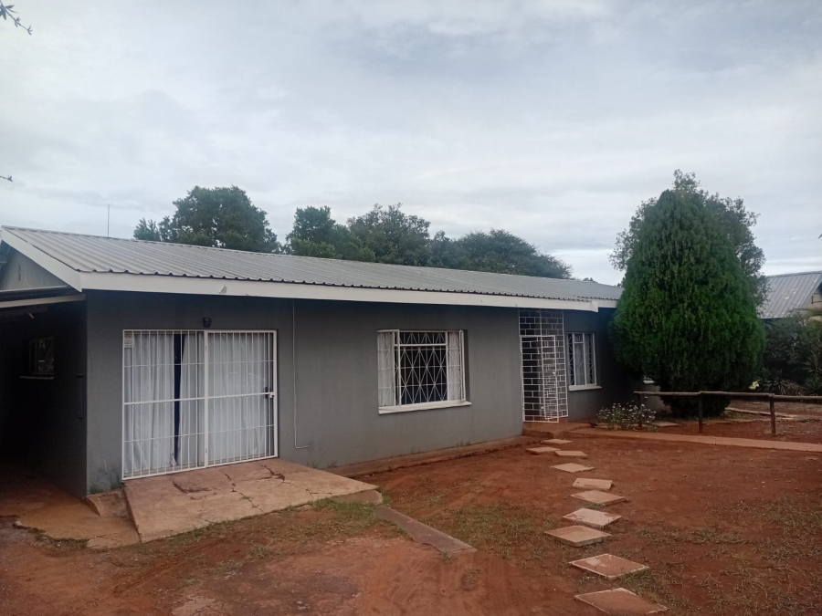 4 Bedroom Property for Sale in Kuruman Northern Cape